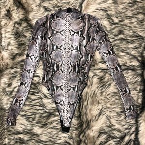 🐍 The Stephanie snake print one piece 🐍